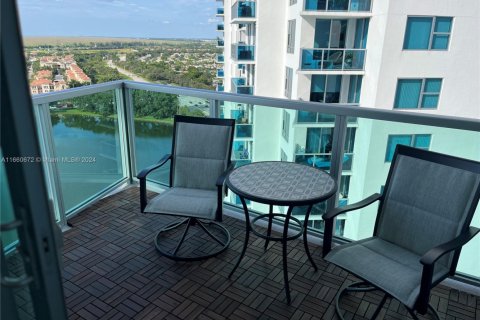 Copropriété à louer à Sunrise, Floride: 3 chambres, 143.63 m2 № 1812153 - photo 14