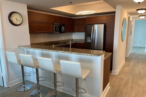 Copropriété à louer à Sunrise, Floride: 3 chambres, 143.63 m2 № 1812153 - photo 6