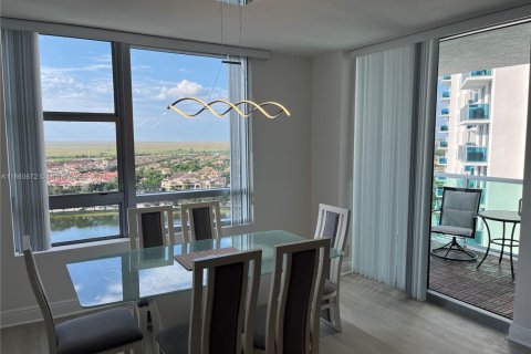 Copropriété à louer à Sunrise, Floride: 3 chambres, 143.63 m2 № 1812153 - photo 5