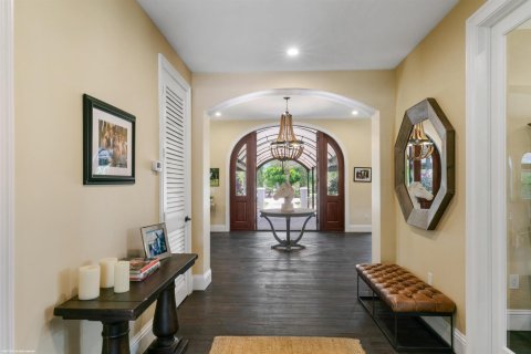 Apartment in Wellington, Florida 6 bedrooms, 2455.41 sq.m. № 2186972 - photo 15