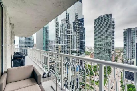Condominio en venta en Miami, Florida, 2 dormitorios, 102.66 m2 № 2028479 - foto 3