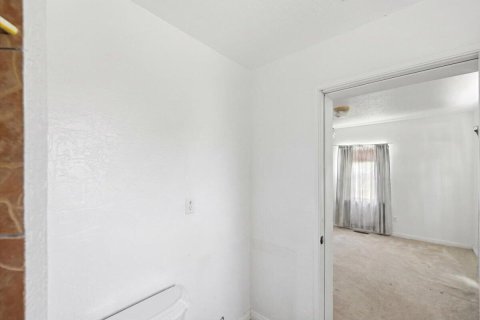 House in Port St. Lucie, Florida 4 bedrooms, 202.71 sq.m. № 2077876 - photo 23