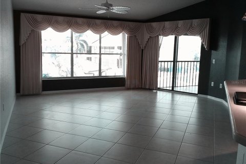 Copropriété à louer à Punta Gorda, Floride: 3 chambres, 129.88 m2 № 1723247 - photo 7