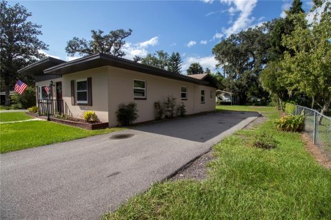 House in Sanford, Florida 5 bedrooms, 207.17 sq.m. № 1905015 - photo 13
