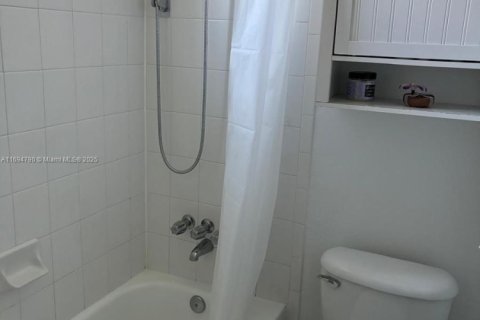 Condominio en venta en Pinecrest, Florida, 2 dormitorios, 103.12 m2 № 1862288 - foto 7