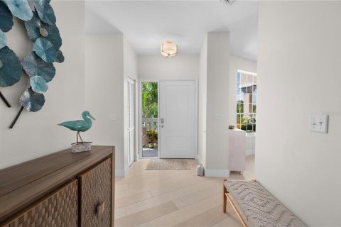 Condo in Vero Beach, Florida, 3 bedrooms  № 1807542 - photo 2