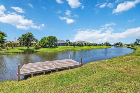 Villa ou maison à vendre à Rotonda, Floride: 3 chambres, 170.75 m2 № 2299489 - photo 30