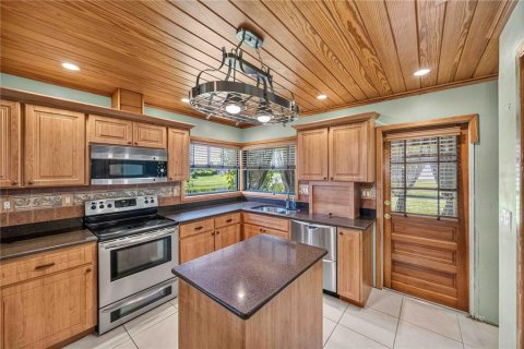 Villa ou maison à vendre à Rotonda, Floride: 3 chambres, 170.75 m2 № 2299489 - photo 19