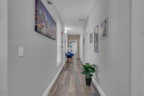 Купить коммерческую недвижимость в Киссимми, Флорида 158.68м2, № 2156137 - фото 14