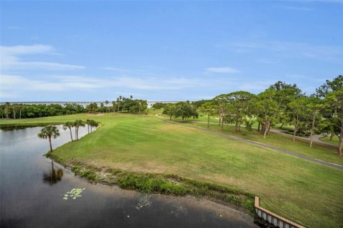 Condo in Clearwater, Florida, 1 bedroom  № 1866890 - photo 23