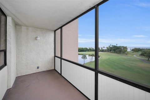 Condo in Clearwater, Florida, 1 bedroom  № 1866890 - photo 21