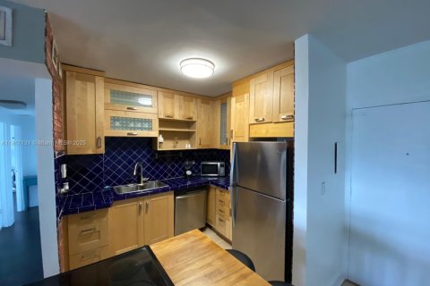 Снять в аренду кондоминиум в Майами-Бич, Флорида 2 спальни, 112.13м2, № 1972161 - фото 11