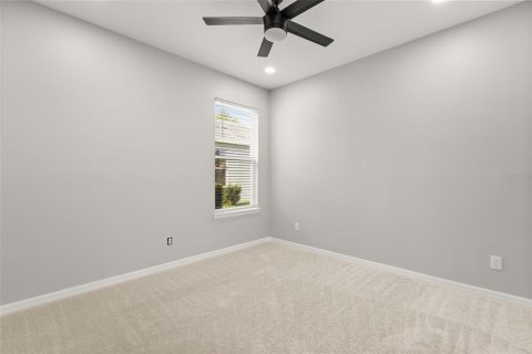Casa en venta en Apopka, Florida, 4 dormitorios, 222.97 m2 № 2227401 - foto 28