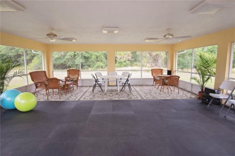 Immobilier commercial à vendre à Punta Gorda, Floride: 1191.47 m2 № 2416618 - photo 13