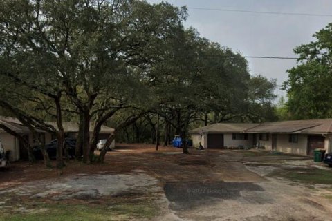 Commercial property in Shalimar, Florida № 561876 - photo 1