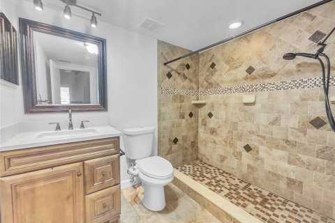 Condo in Saint Petersburg, Florida, 2 bedrooms  № 1557398 - photo 7