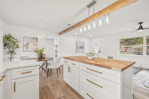 Casa en venta en Tampa, Florida, 3 dormitorios, 113.99 m2 № 1904056 - foto 12