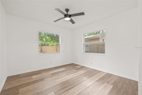 Casa en venta en Tampa, Florida, 3 dormitorios, 113.99 m2 № 1904056 - foto 26