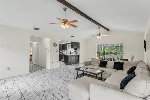 Casa en venta en Haines City, Florida, 2 dormitorios, 130.62 m2 № 2157918 - foto 6