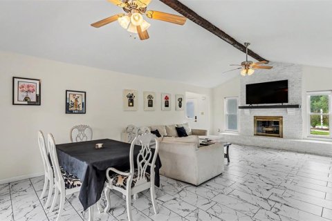 Casa en venta en Haines City, Florida, 2 dormitorios, 130.62 m2 № 2157918 - foto 10