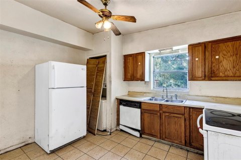 House in Orlando, Florida 3 bedrooms, 92.25 sq.m. № 1524019 - photo 8