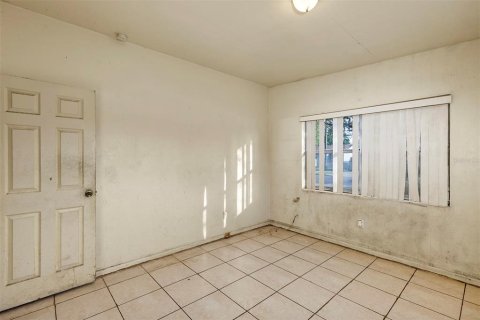 House in Orlando, Florida 3 bedrooms, 92.25 sq.m. № 1524019 - photo 24