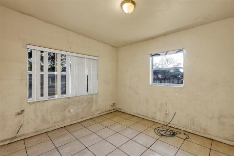 House in Orlando, Florida 3 bedrooms, 92.25 sq.m. № 1524019 - photo 21