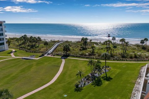 Condo in Longboat Key, Florida, 2 bedrooms  № 2144562 - photo 30