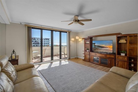 Condo in Longboat Key, Florida, 2 bedrooms  № 2144562 - photo 12