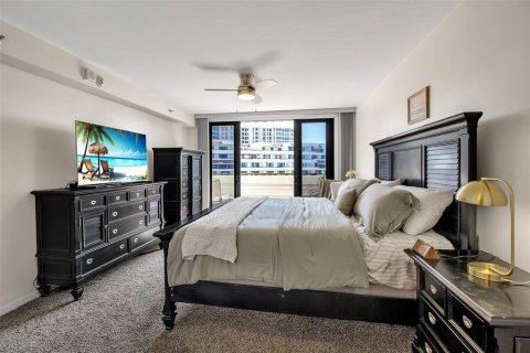 Condo in Longboat Key, Florida, 2 bedrooms  № 2144562 - photo 15