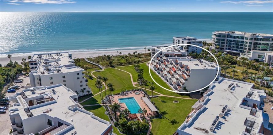 Condo in Longboat Key, Florida, 2 bedrooms  № 2144562