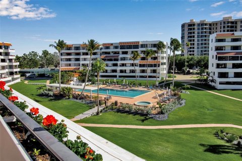 Condo in Longboat Key, Florida, 2 bedrooms  № 2144562 - photo 25