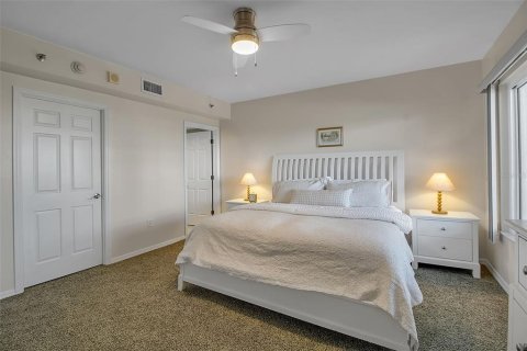 Condo in Longboat Key, Florida, 2 bedrooms  № 2144562 - photo 18