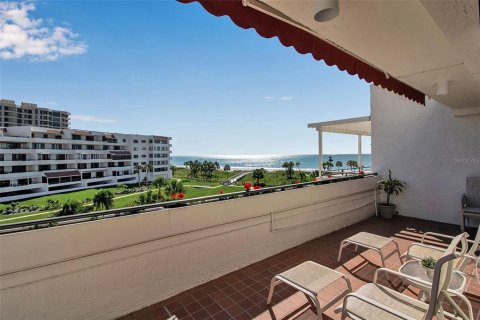 Condo in Longboat Key, Florida, 2 bedrooms  № 2144562 - photo 24