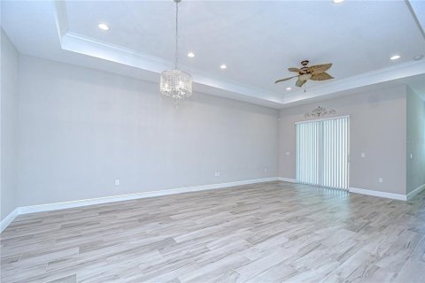 House in Riverview, Florida 2 bedrooms, 157.28 sq.m. № 1675289 - photo 12