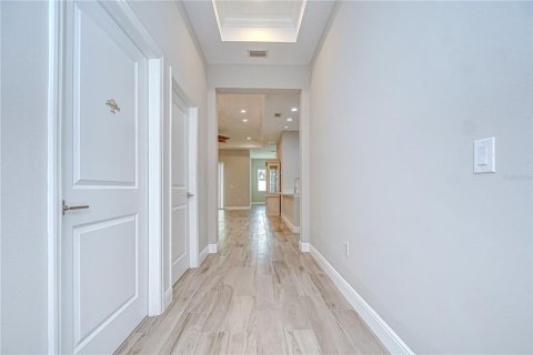 House in Riverview, Florida 2 bedrooms, 157.28 sq.m. № 1675289 - photo 5