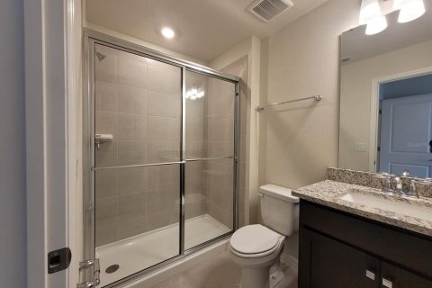 Townhouse in Clermont, Florida 5 bedrooms, 211.91 sq.m. № 1658281 - photo 30