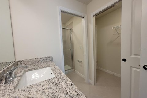 Townhouse in Clermont, Florida 5 bedrooms, 211.91 sq.m. № 1658281 - photo 22