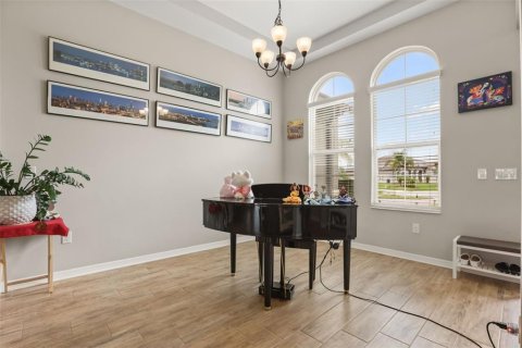 Villa ou maison à vendre à Orlando, Floride: 4 chambres, 278.99 m2 № 2361270 - photo 10