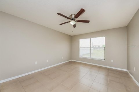Casa en alquiler en Kissimmee, Florida, 4 dormitorios, 170.38 m2 № 1825013 - foto 10