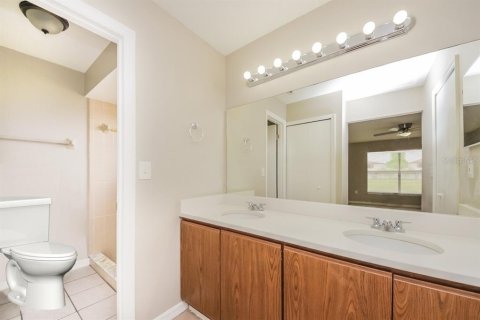 Casa en alquiler en Kissimmee, Florida, 4 dormitorios, 170.38 m2 № 1825013 - foto 11