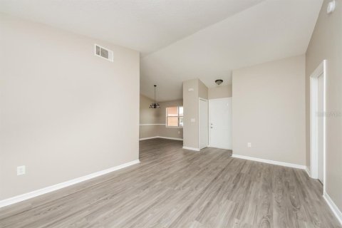 Casa en alquiler en Kissimmee, Florida, 4 dormitorios, 170.38 m2 № 1825013 - foto 14