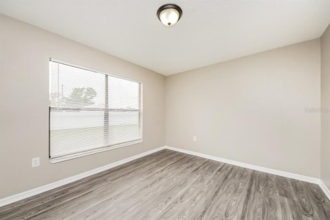 Casa en alquiler en Kissimmee, Florida, 4 dormitorios, 170.38 m2 № 1825013 - foto 9