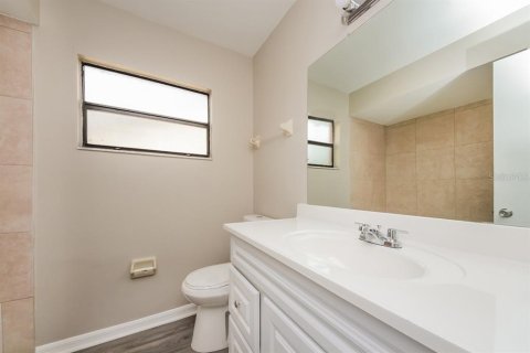 Casa en alquiler en Kissimmee, Florida, 4 dormitorios, 170.38 m2 № 1825013 - foto 6