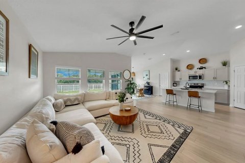 Casa en alquiler en Riverview, Florida, 4 dormitorios, 171.68 m2 № 1905175 - foto 5