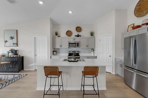 Casa en alquiler en Riverview, Florida, 4 dormitorios, 171.68 m2 № 1905175 - foto 10