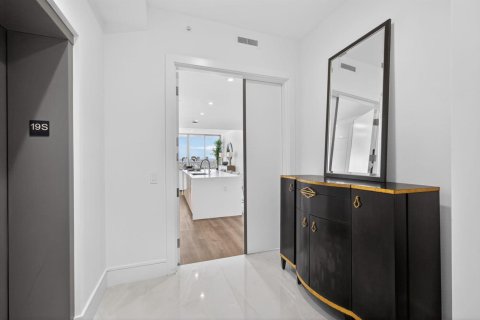 Condo in Lake Park, Florida, 3 bedrooms  № 2158425 - photo 4
