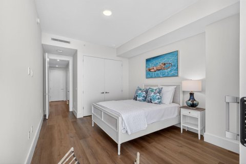 Condo in Lake Park, Florida, 3 bedrooms  № 2158425 - photo 25