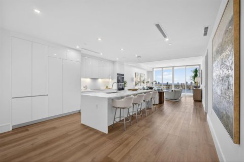 Condo in Lake Park, Florida, 3 bedrooms  № 2158425 - photo 6