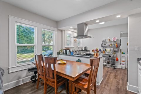 Propiedad comercial en venta en Clearwater, Florida, 8 dormitorios, 291.34 m2 № 1916794 - foto 8